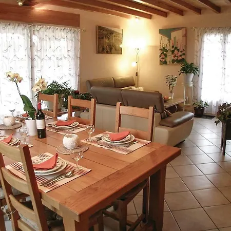 Beautiful In With 3 Bedrooms, Wifi And Outdoor Swimming Pool * 胡菲涅克