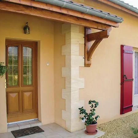 Beautiful In With 3 Bedrooms, Wifi And Outdoor Swimming Pool 度假居 *